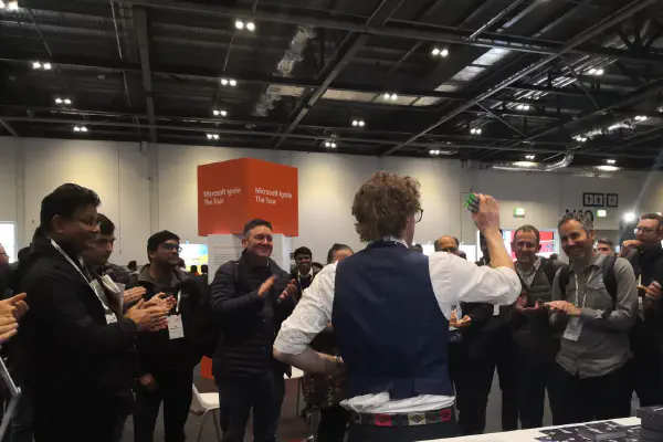 Corporate tradeshow magician